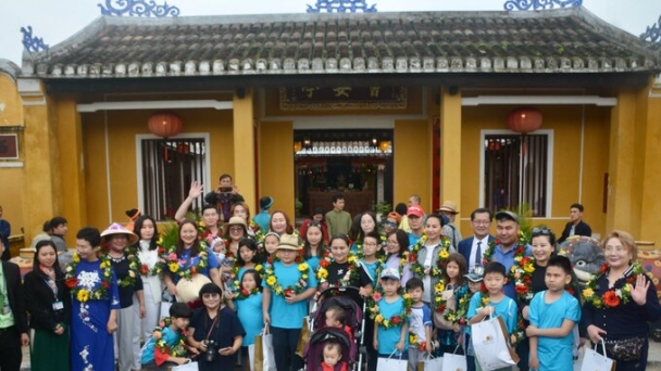 Đà Nẵng, Hội An chào đón du khách “xông đất” đầu năm 2023