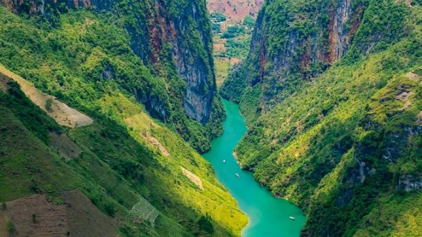 Hà Giang khôi phục tàu chở du khách thăm hẻm Tu Sản