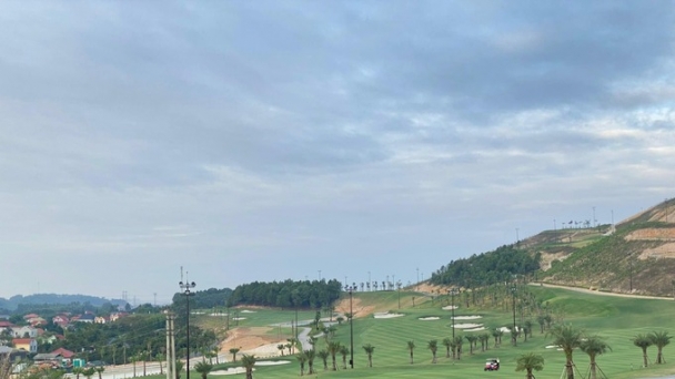 Bắc Giang vào cuộc xử lý vụ việc xây sân golf 1.000 tỷ ảnh hưởng tới người dân