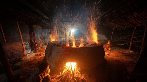 Ngôi làng đặc biệt dưới chân đèo Cù Mông: Hơn 150 năm sản xuất loại gia vị người Việt thường dùng, quý tới nỗi từng có lính canh trực luân phiên