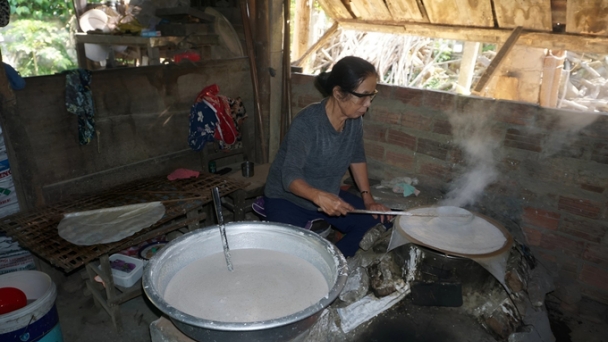 Nghề làm bánh tráng Túy Loan ở Đà Nẵng trở thành Di sản văn hóa phi vật thể quốc gia