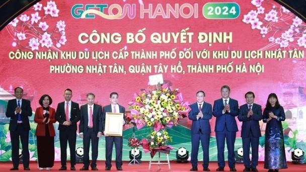 Nhiều hoạt động đặc sắc tại chương trình Du lịch Hà Nội chào 2024