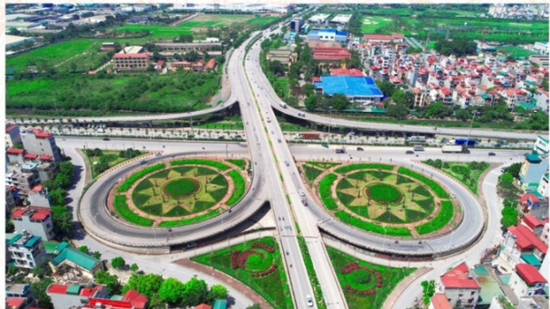 Quận rộng nhất Hà Nội có hai công viên trăm tỷ, cầu hơn 120 tuổi