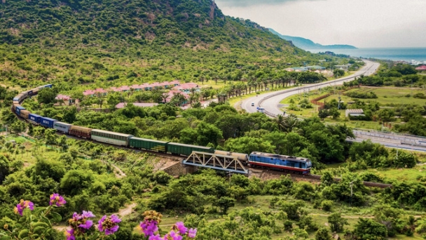 Việt Nam ‘rục rịch’ làm siêu đường sắt kết nối nhiều cửa ngõ quốc tế