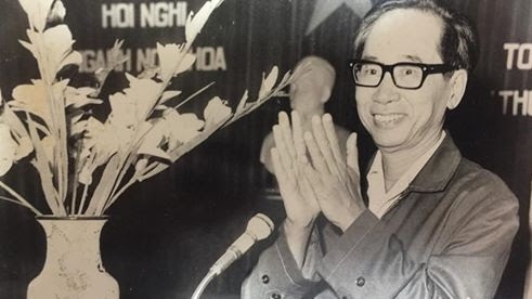 Vị Giáo sư từng là Chủ tịch Hiệp hội Y học các nước Đông Nam Á, trở thành Hiệu trường Trường Y sĩ Việt Nam khi mới 30 tuổi, được mệnh danh là lão thần trụ cột của nền y học Việt Nam
