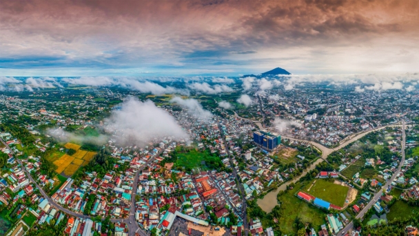 Tỉnh là cầu nối Việt Nam và Phnom Penh sẽ có tới 4 thành phố, đường sắt, cao tốc và cả sân bay tiềm năng: Sở hữu ‘nóc nhà Nam Bộ’ hot nhất mùa Phật đản sắp tới