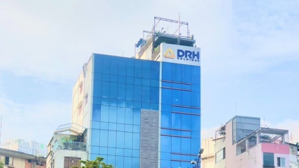 DRH Holdings chậm nộp báo cáo kiểm toán 2023, cổ phiếu DRH bị hạn chế giao dịch