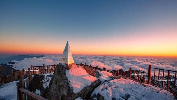 Sa Pa đề nghị xếp hạng đỉnh núi Fansipan là di tích danh lam, thắng cảnh cấp tỉnh