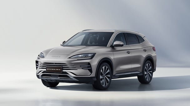 Mẫu xe DM-i Super Hybrid SEALION 6 đã có mặt tại Việt Nam