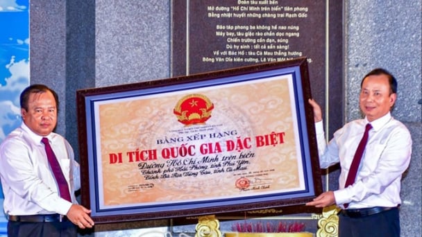 Cà Mau nhận Bằng xếp hạng di tích quốc gia đặc biệt đường Hồ Chí Minh trên biển