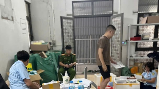 Đồng loạt kiểm tra, xử phạt 04 cơ sở kinh doanh mỹ phẩm nhập lậu, không đảm bảo chất lượng