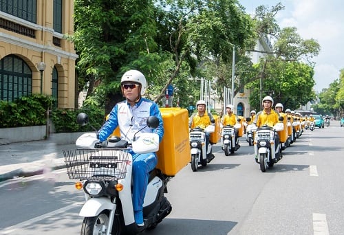 Nhân rộng mô hình sử dụng xe điện giao hàng để giảm phát thải