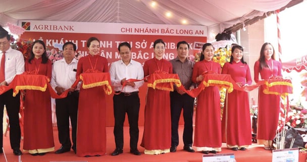 Agribank khánh thành trụ sở mới Chi nhánh Tân Mỹ Bắc Long An