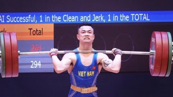 Việt Nam có huy chương đầu tiên tại Giải vô địch cử tạ châu Á 2026