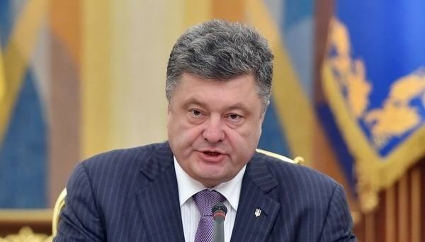 Tổng thống Poroshenko kêu gọi 'cuộc bầu cử mới theo luật pháp Ukraine'