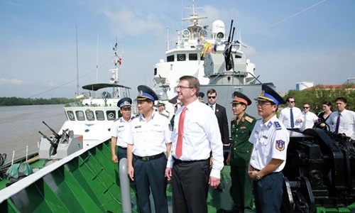 Mỹ cam kết hỗ trợ Việt Nam 18 triệu USD mua tàu tuần tra