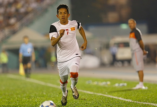 Cầu thủ U19 Việt Nam kiệt sức sau trận thua                                                   Hai người tình của Maradona đánh ghen