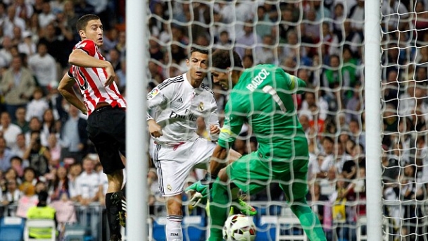 C.Ronaldo lập hattrick, Real Madrid “hủy diệt” Bilbao