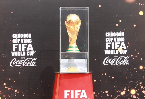 Cúp vàng FIFA – tuyệt tác điêu khắc của thời đại