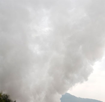 Dập lửa, cứu nạn ở mỏ Đồng Vông