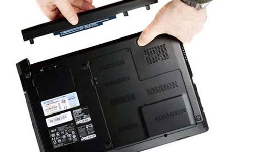 Những thói quen xấu khiến laptop của bạn nhanh hỏng 