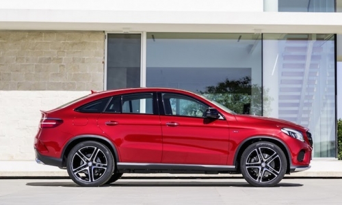 Mercedes âm thầm báo giá bán mẫu xe đối thủ của BMW X6