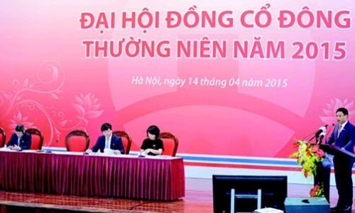 Ngân hàng lớn duy trì vị thế, ngân hàng nhỏ tăng tốc