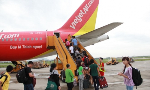 Hỗn loạn trên tàu bay VietJet Air, chậm chuyến 3,5 tiếng