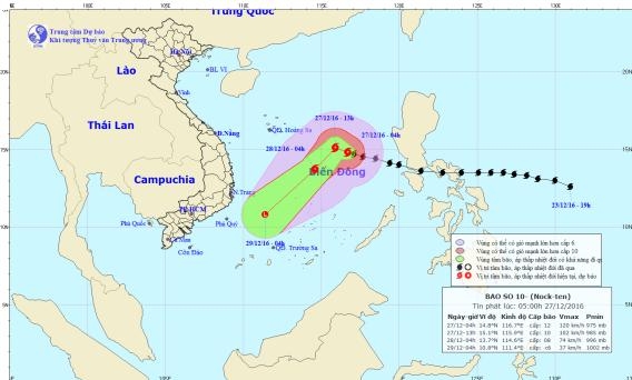 Bão số 10 tiến sát quần đảo Hoàng Sa