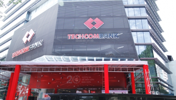 Tòa thụ lý vụ án Techcombank bị kiện vì gian dối hồ sơ