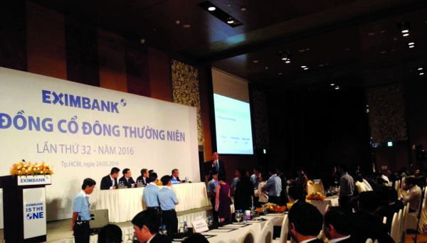 “Nóng” trước thềm ĐHCĐ của Eximbank