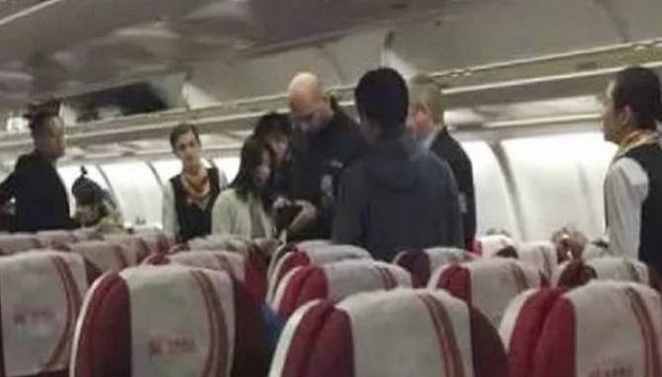 Trung Quốc: Cảnh báo nạn trộm cắp trên máy bay