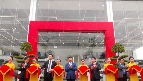 Thaco khánh thành Trung tâm ô tô chuyên biệt tại Đà Nẵng