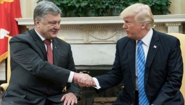 Scandal gây sốc: Ukraine trả 400.000 USD để được đàm phán với ông Trump?