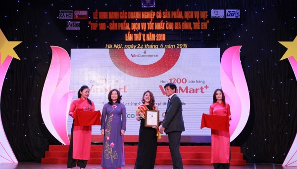 Vinmart & Vinmart+ nhận giải thưởng Top 100 sản phẩm - dịch vụ tốt nhất