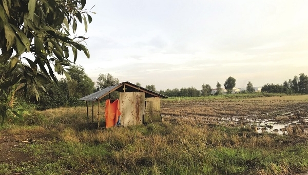 Vụ một mảnh đất cấp sổ đỏ cho hai người: UBND huyện Hóc Môn né báo chí