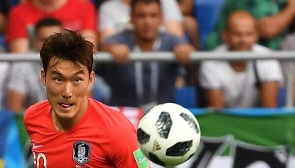 Vì gian lận hồ sơ nghĩa vụ, hậu vệ Jan Hyun-soo bị cấm tham gia đội tuyển Hàn Quốc