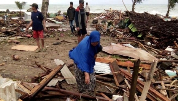 Indonesia: Sóng thần khiến ít nhất 168 người thiệt mạng