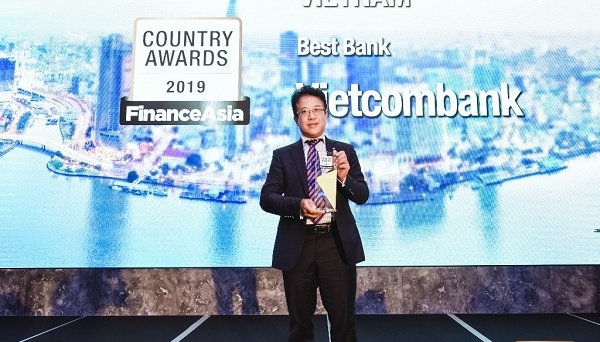 Vietcombank nhận giải thưởng Ngân hàng tốt nhất Việt Nam năm 2019
