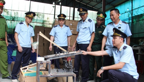 Lạng Sơn: 280 kiện hàng giả mạo thương hiệu xuất xứ Thái Lan bị thu giữ