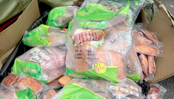 Hà Nội chặn đứng hàng tấn thực phẩm nhập lậu 