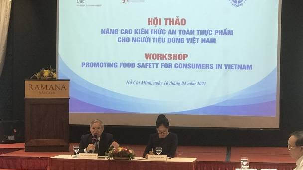 Hội thảo Nâng cao kiến thức về An toàn thực phẩm cho người tiêu dùng Việt Nam