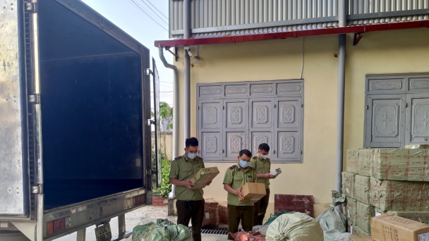 Cục QLTT Lạng Sơn: Tăng cường kiểm tra, xử phạt phương tiện vận chuyển hàng hóa nhập lậu qua địa bàn
