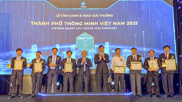 Đà Nẵng nhận giải thưởng thành phố thông minh Việt Nam 2021