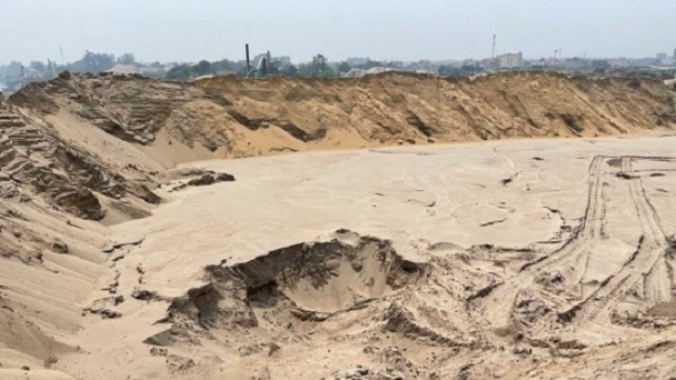 Hà Nội: Phát hiện hơn chục nghìn m3 cát lậu