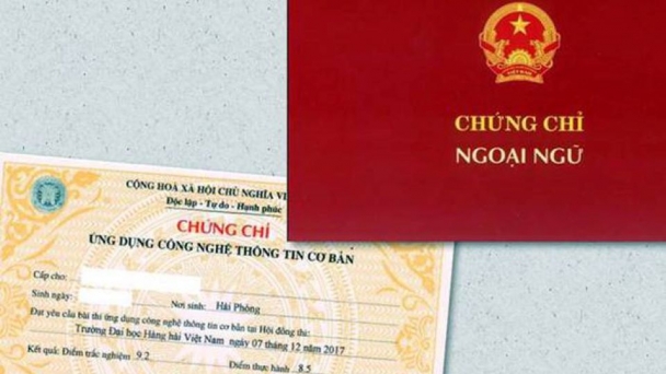 Những vị trí công chức, viên chức nào được bỏ chứng chỉ ngoại ngữ, tin học