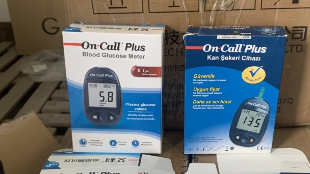 Phát hiện kho thiết bị đo đường huyết giả mạo nhãn hiệu On Call Plus