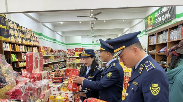 Tăng cường chống buôn lậu, gian lận thương mại và hàng giả trước, trong và sau Tết Giáp Thìn 2024