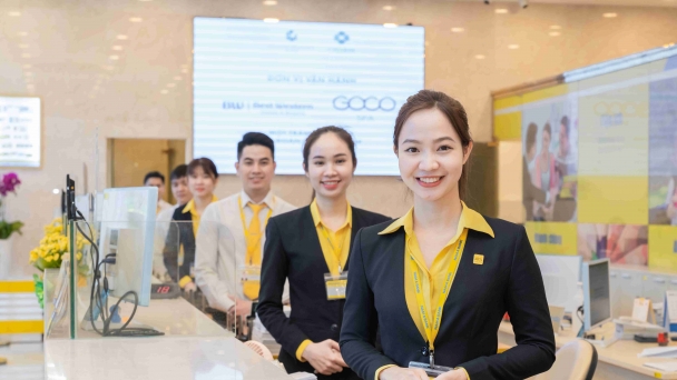 ONEBANK tung chương trình “Chào hè sôi động – Rộn ràng quà tặng”