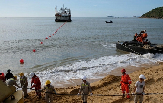 Việt Nam đầu tư thêm 10 tuyến cáp quang biển mới